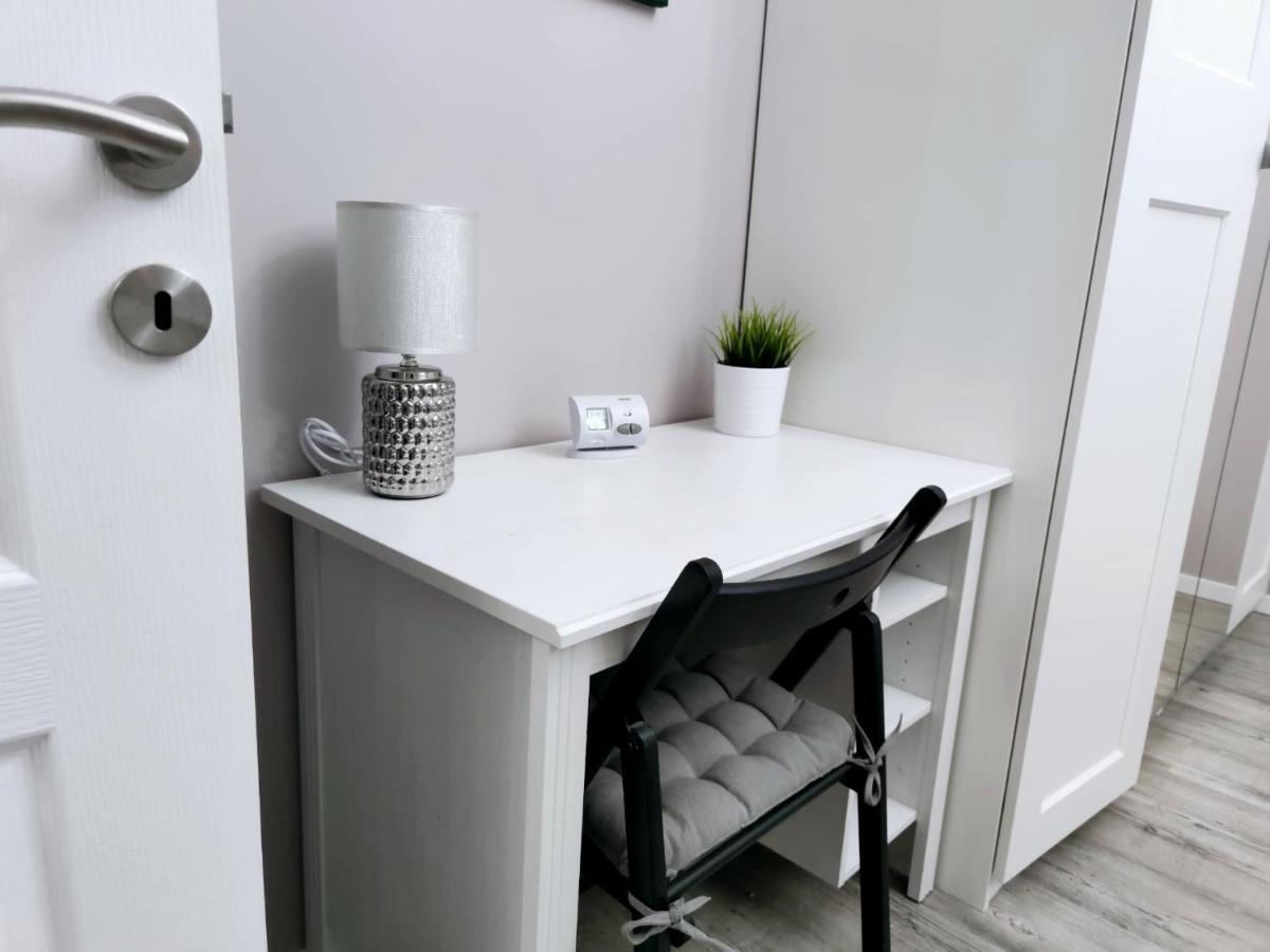 Chic Studio Old City Center - Ivo19 بوخارست المظهر الخارجي الصورة